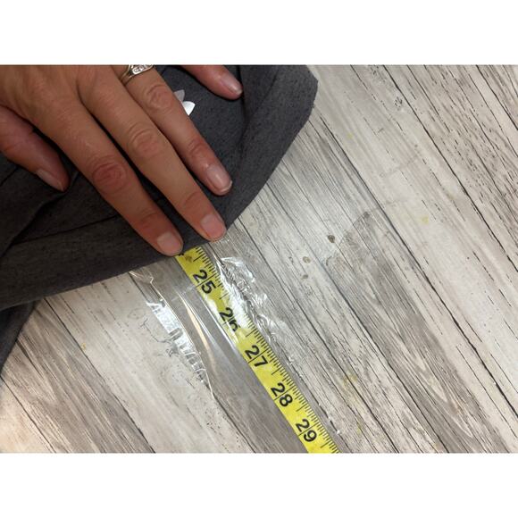 Pacific Lutheran Lutes Under Armour Sweatshirt - Medium - Picture 9 of 10